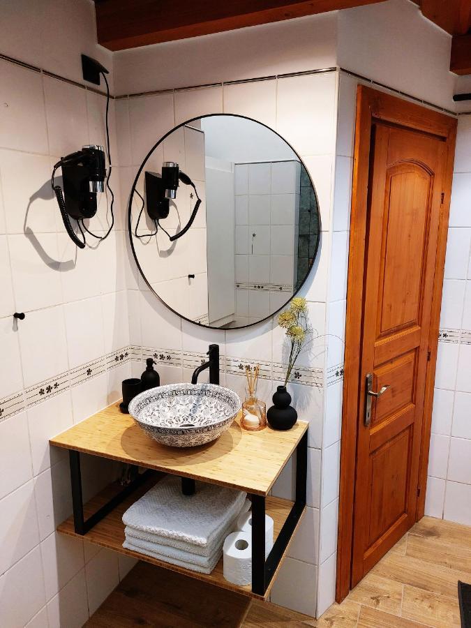 Square 16 Apartman - Absolutely Central Location With Self Check In Szombathely Buitenkant foto