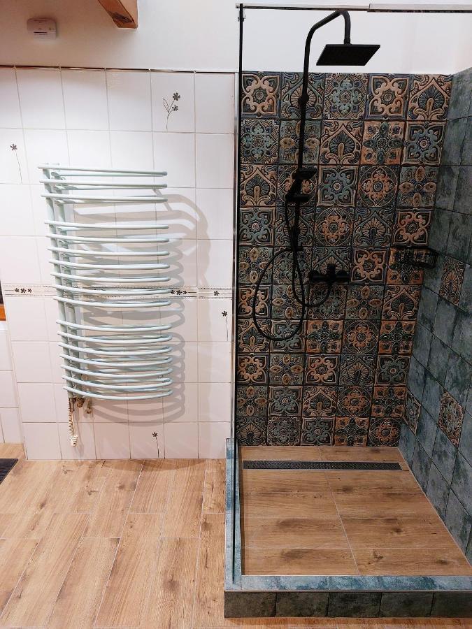 Square 16 Apartman - Absolutely Central Location With Self Check In Szombathely Buitenkant foto