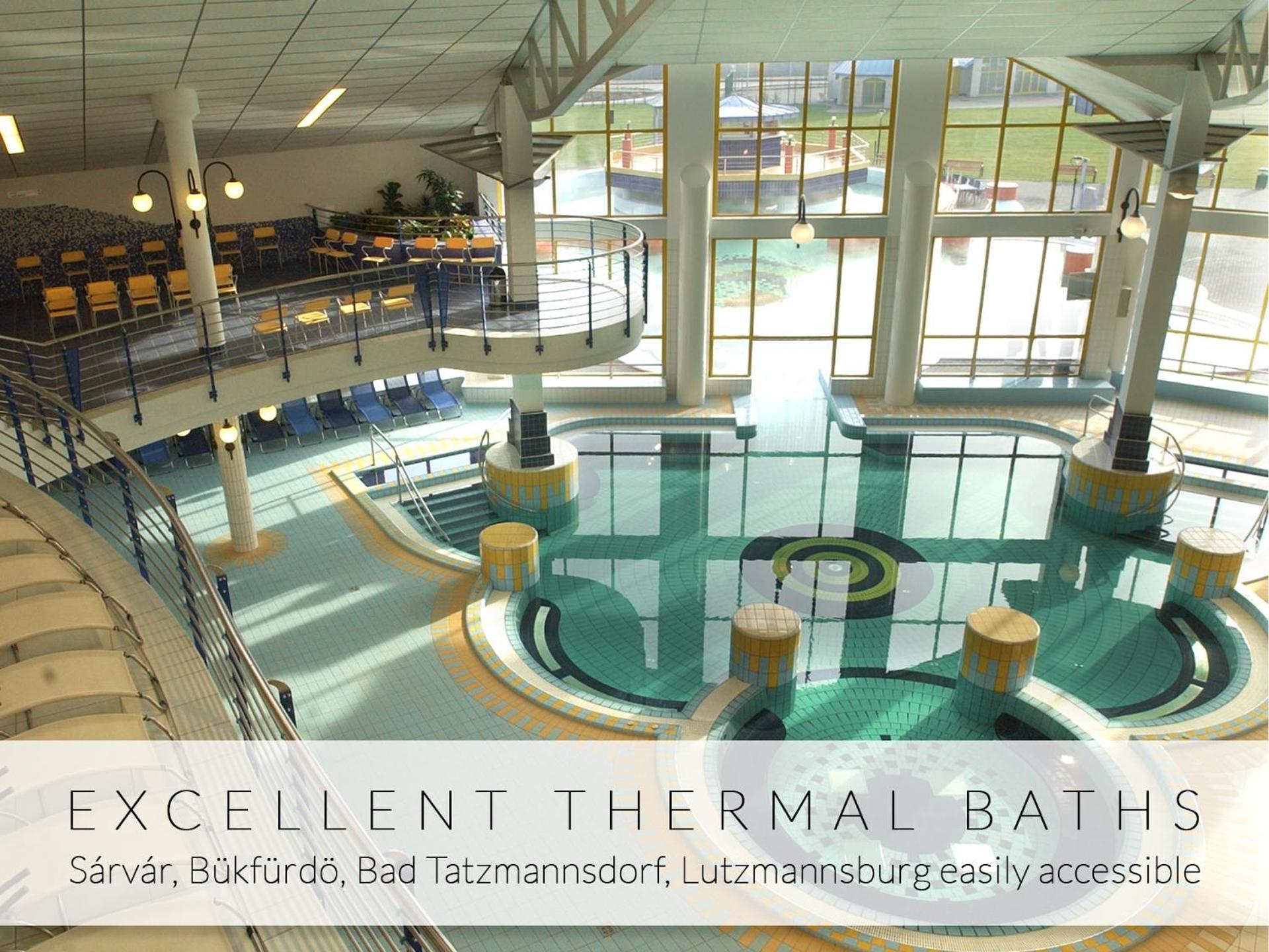 Square 16 Apartman - Absolutely Central Location With Self Check In Szombathely Buitenkant foto